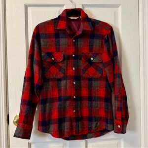 VTG 1980s Cabela's Red Grey & Navy Plaid Wool Button-Up Shirt Size S